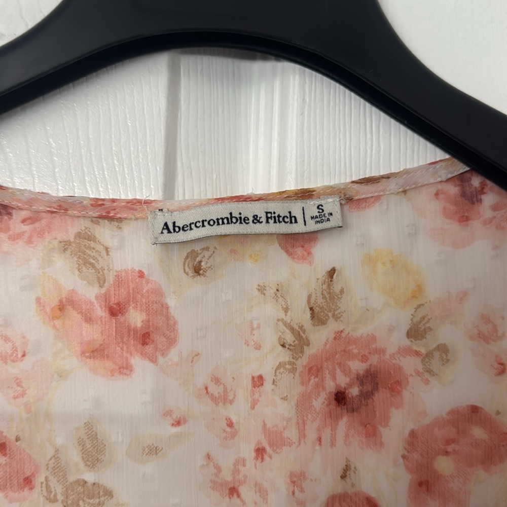 Abercrombie Floral Sheer Kimono Cardigan - Picture 3 of 3
